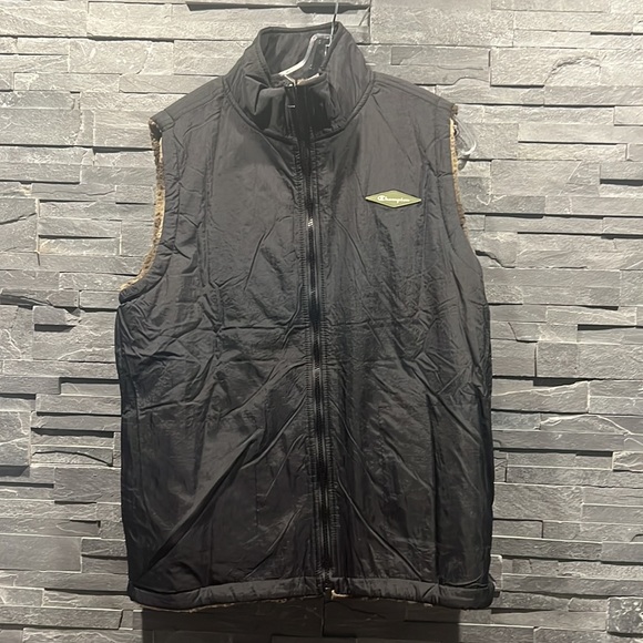 Champion Reversible Vest w/Military Print Fleece Upper and Black Nylon Internal - Picture 12 of 15